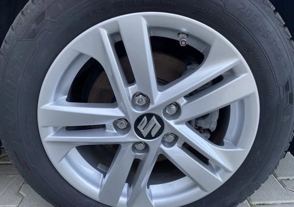 Suzuki Swace cena 83990 przebieg: 41427, rok produkcji 2020 z Garwolin małe 352